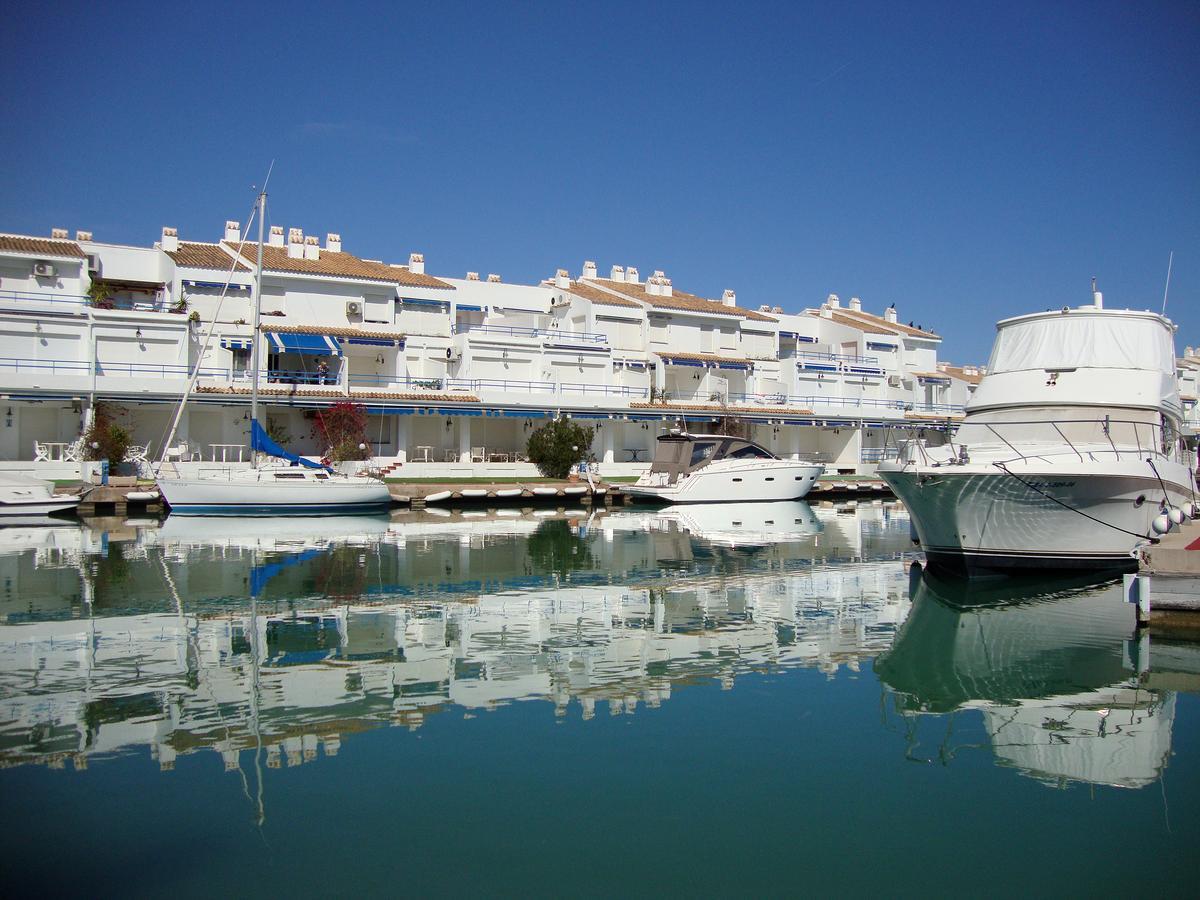 Apartamentos El Puerto 3000 Alcossebre 외부 사진